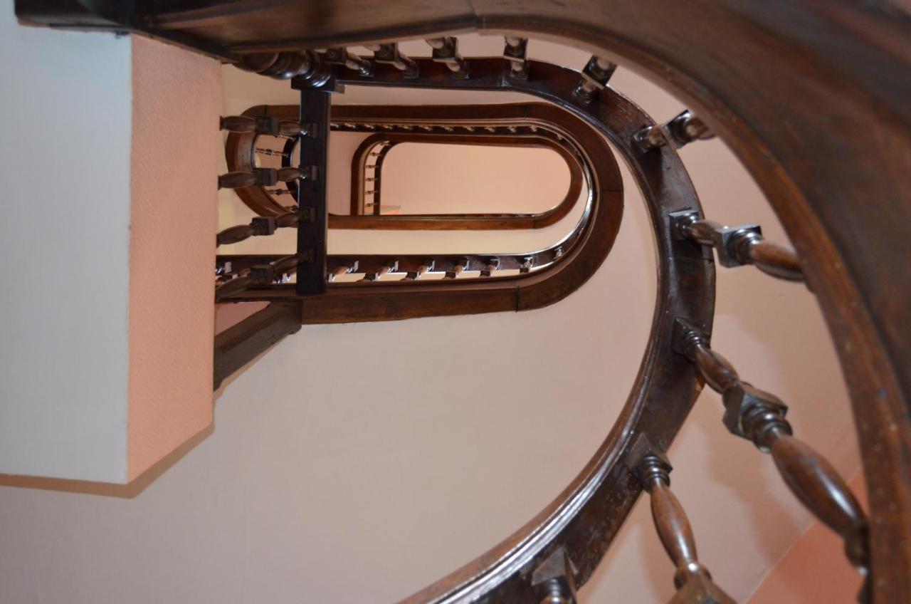 Hotel Montfort Λούρδη Εξωτερικό φωτογραφία