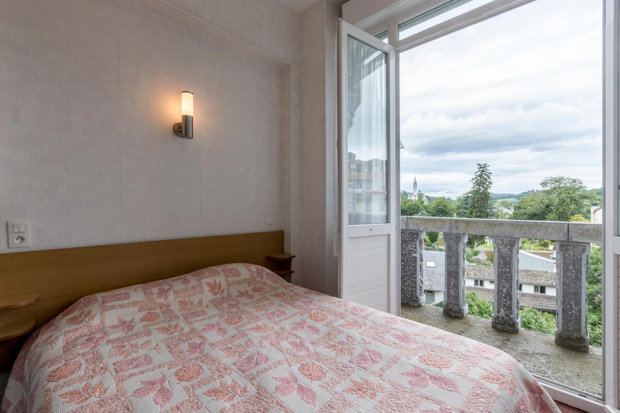 Hotel Montfort Λούρδη Εξωτερικό φωτογραφία