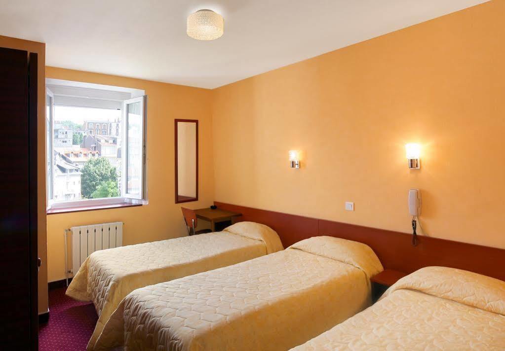 Hotel Montfort Λούρδη Εξωτερικό φωτογραφία